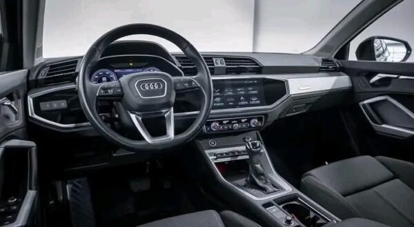 Audi Q3 – Image 16