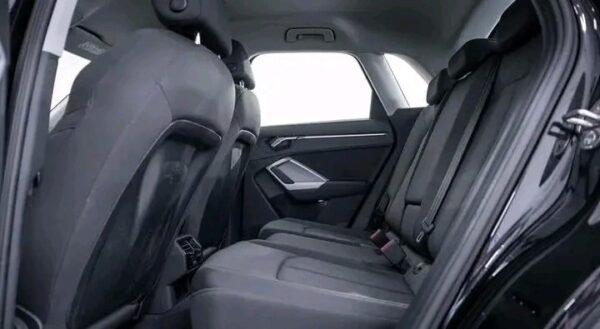 Audi Q3 – Image 6