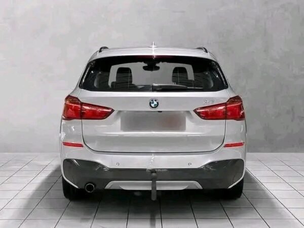 BMW X1 XDRIVE18D - Image 11