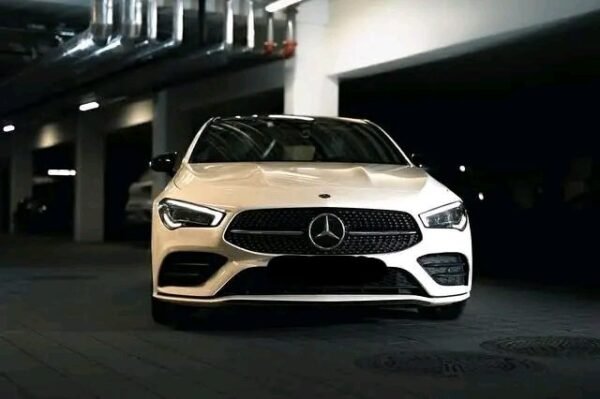 Mercedes-Benz CLA 180 AMG – Image 2