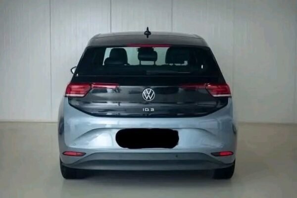 Volkswagen ID.3 Pro - Image 19