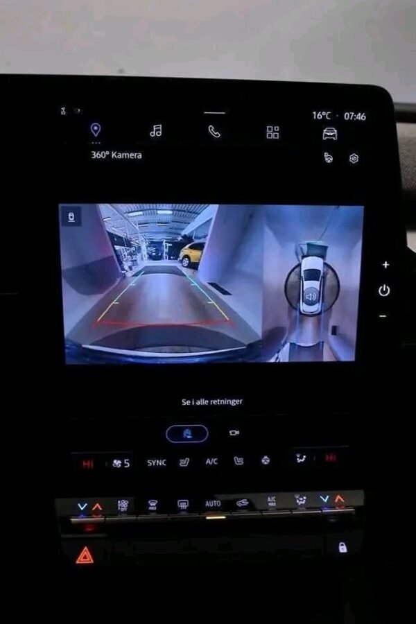 Renault Mégane E-TECH – Image 18