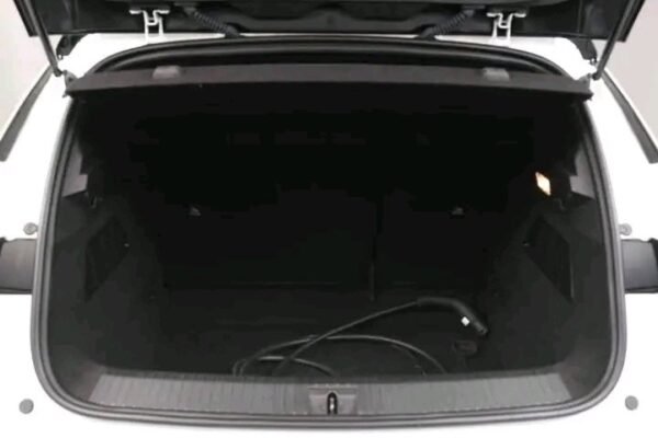 Renault Mégane E-TECH – Image 19