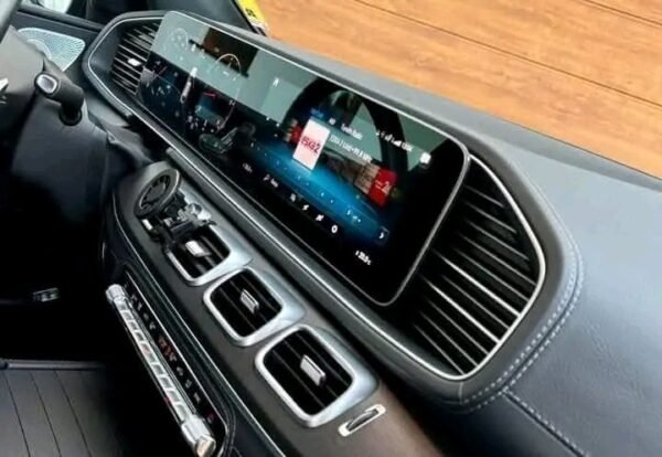 Mercedes-Benz GLE – Image 8