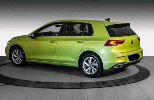 Volkswagen Golf - Image 19