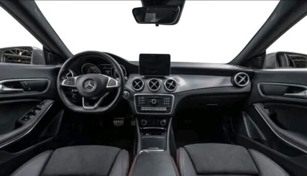 Mercedes-Benz CLA 200 – Image 4