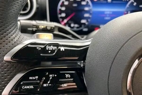 Mercedes-Benz GLC 2.0 – Image 22