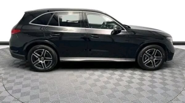 Mercedes-Benz GLC 2.0 – Image 14