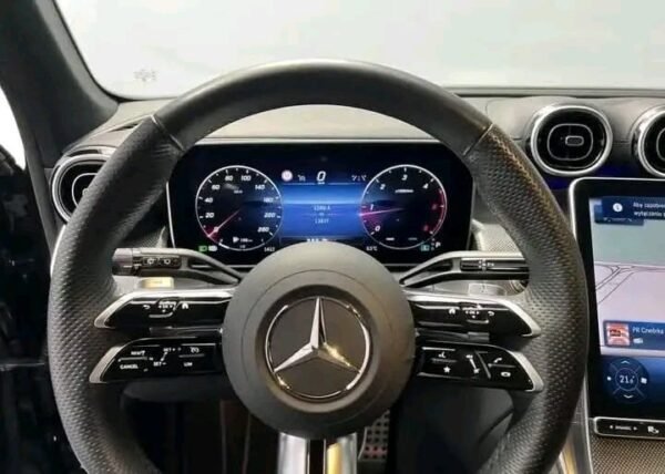 Mercedes-Benz GLC 2.0 – Image 12