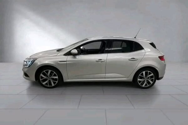 Renault Mégane – Image 9