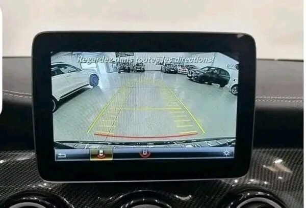MERCEDES GLA 200/ STARLIGHT – Image 3