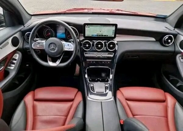 Mercedes-Benz GLC 
 Coupe 220 d 4-Matic – Image 11