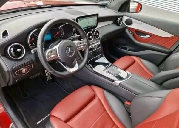 Mercedes-Benz GLC 
 Coupe 220 d 4-Matic – Image 18