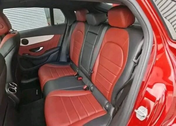 Mercedes-Benz GLC 
 Coupe 220 d 4-Matic – Image 17