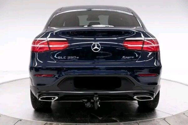 Mercedes-Benz GLC – Image 19