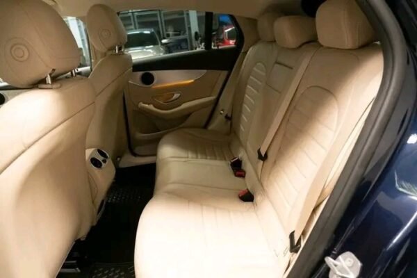 Mercedes-Benz GLC – Image 11