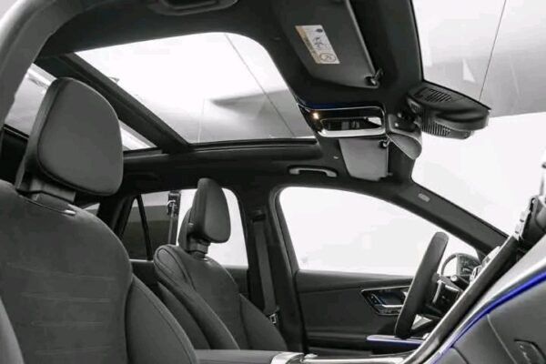 Mercedes-Benz GLC – Image 18