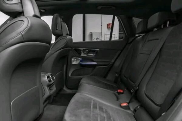 Mercedes-Benz GLC – Image 8