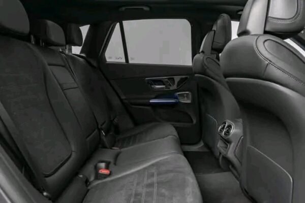 Mercedes-Benz GLC – Image 15