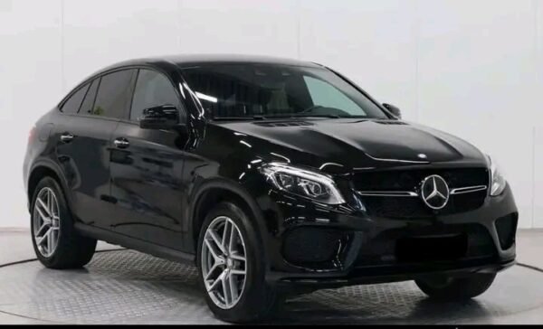 Mercedes-Benz GLE
COUPE 350d – Image 2