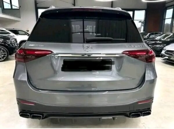 Mercedes-Benz GLE 63 S AMG – Image 22