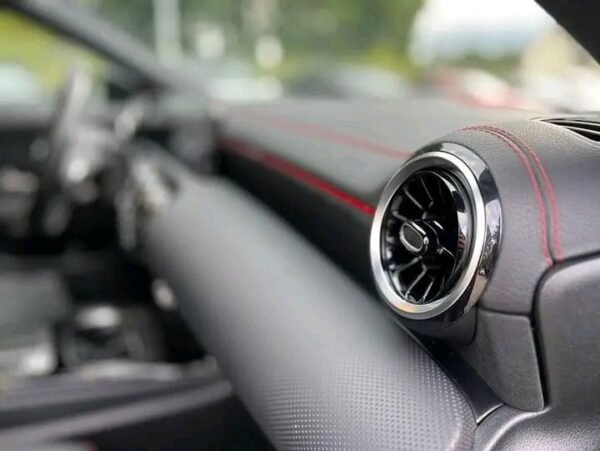 Mercedes-Benz CLA 200d*AMG-LINE – Image 14