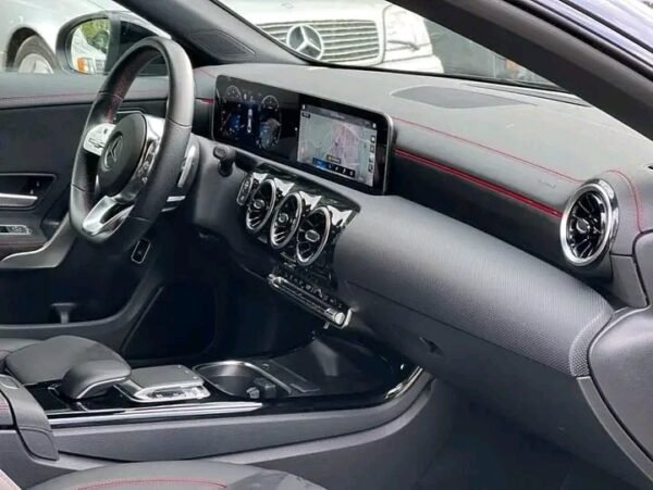 Mercedes-Benz CLA 200d*AMG-LINE – Image 10