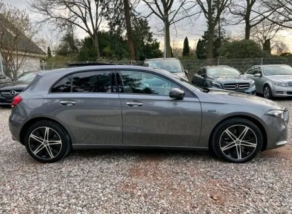 Mercedes-Benz A – Image 5