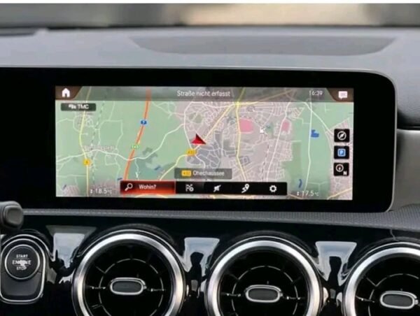 Mercedes-Benz A – Image 11