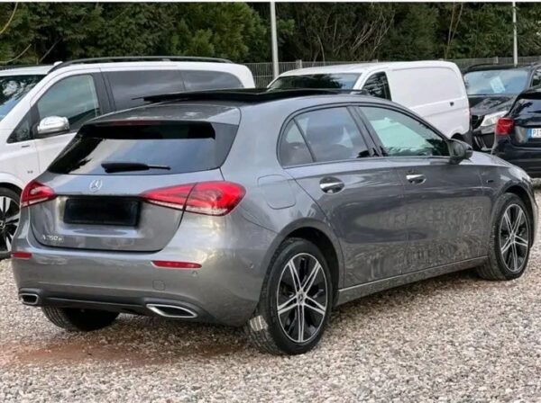 Mercedes-Benz A – Image 20