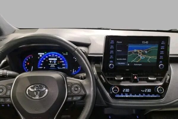 Toyota Corolla – Image 22