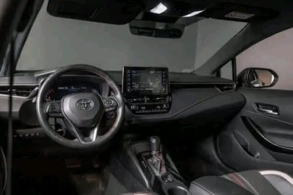 Toyota Corolla GR SPORT – Image 12