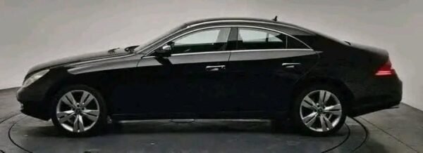 Mercedes CLS Class - Image 2