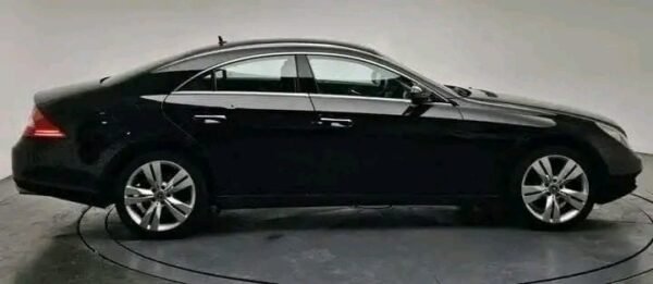 Mercedes CLS Class - Image 8