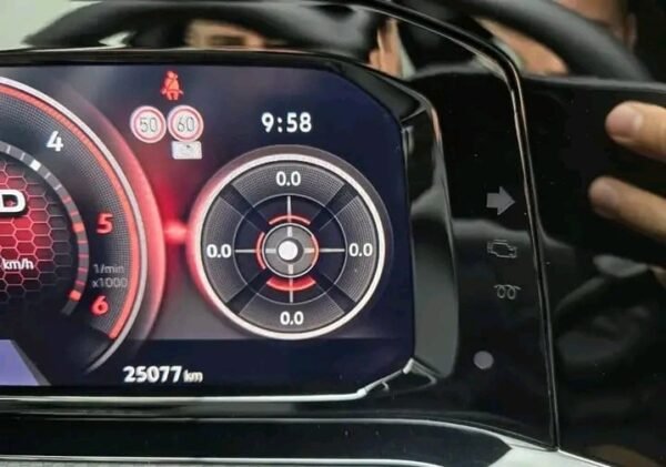Volkswagen Golf VIII – Image 3