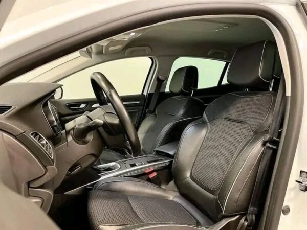 Renault Megane – Image 3