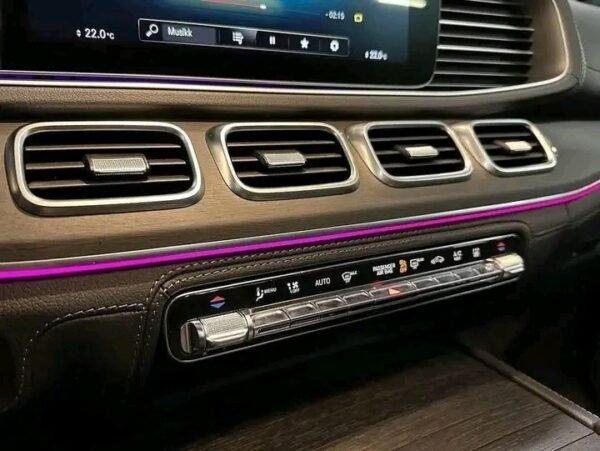Mercedes-Benz GLE – Image 14