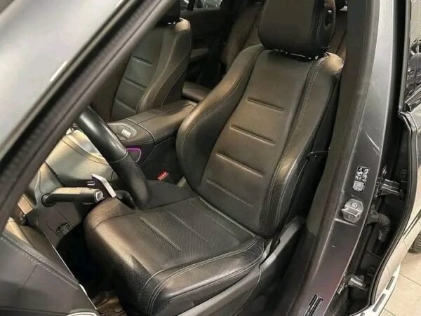 Mercedes-Benz GLE – Image 10