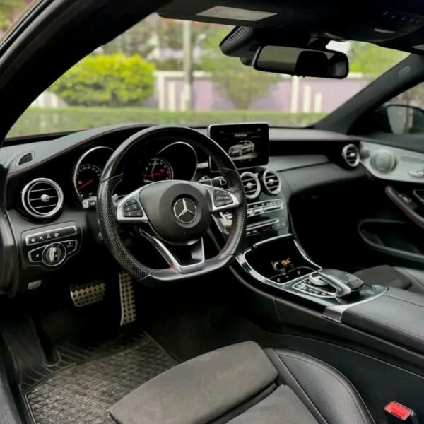 Mercedes Benz C43 – Image 7