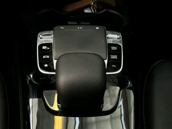 Mercedes-Benz CLA – Image 23