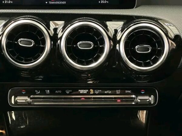 Mercedes-Benz CLA – Image 9