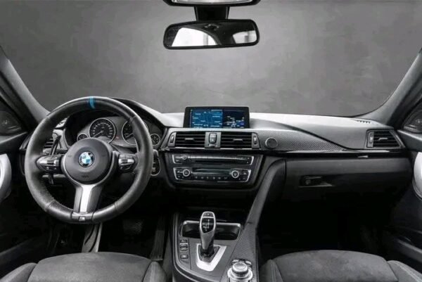 BMW 3 Series - Image 3