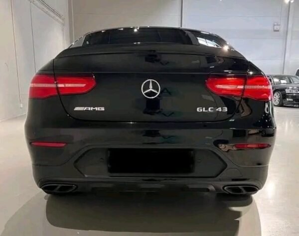 Mercedes-Benz GLC – Image 15