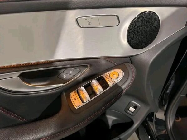 Mercedes-Benz GLC – Image 3
