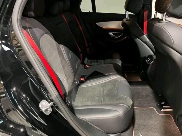 Mercedes-Benz GLC – Image 21