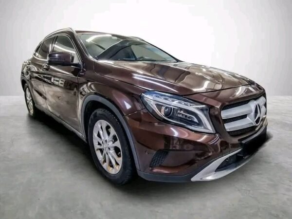 Mercedes-Benz GLA – Image 4