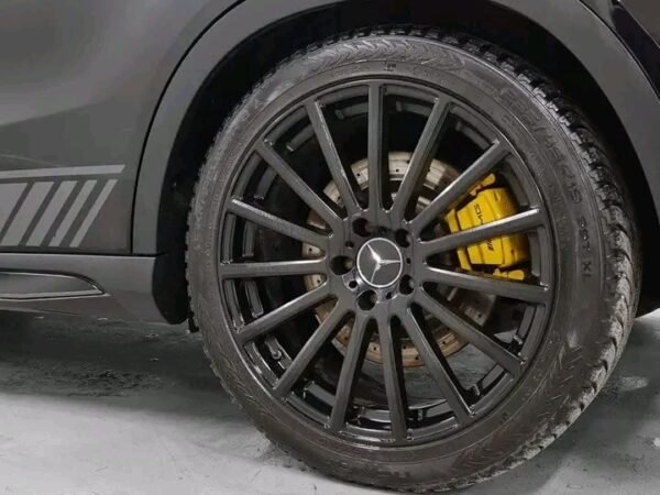 Mercedes-Benz GLA – Image 37