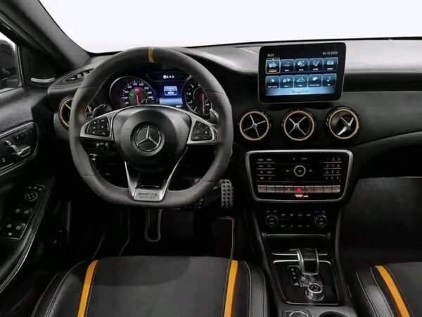 Mercedes-Benz GLA – Image 7
