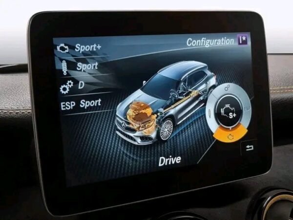Mercedes-Benz GLA – Image 22