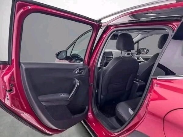 Peugeot 2008 – Image 14